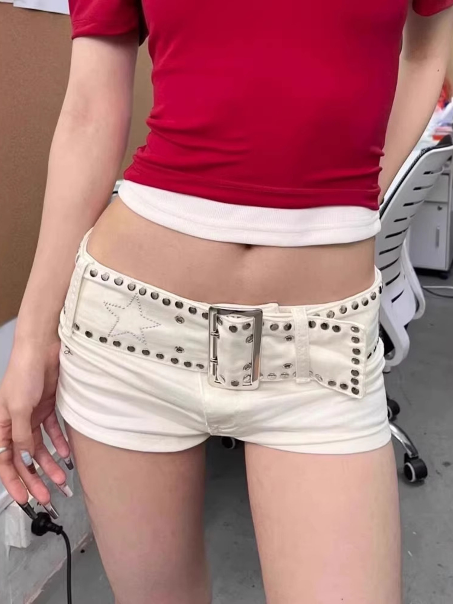 Streetwear Brand Shorts - Witte denim shorts met lage taille