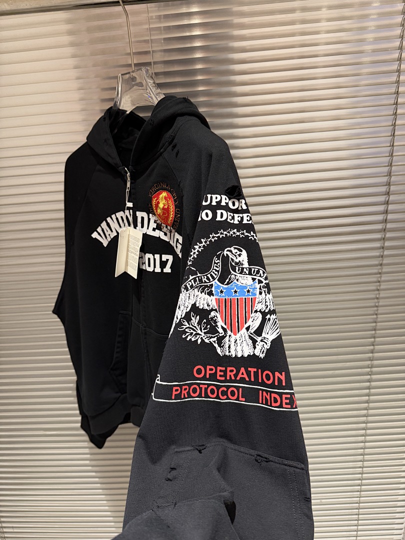 Modemerk 25FW co-branded zip-u - Streetwear Brand Slogans recensie en prijs